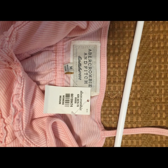 Top - Picture 2 of 3